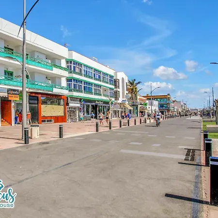 Stunning 1-bed In Near Beaches Appartement Corralejo
