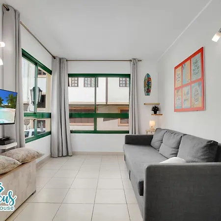 Stunning 1-bed In Near Beaches Corralejo